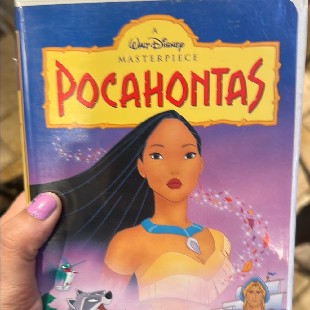 Disney Pocahontas 1st Edition VHS with Colorful Artwork VGUC